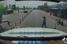 Nổi bật tuần qua: Hành động nhỏ nhưng ấm lòng khi tham gia giao thông