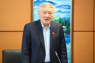 “Nhiều nơi vội vàng lắp ráp tiêu chí để biến trường cao đẳng thành đại học”