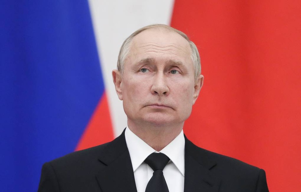 Tổng thống Putin tự cách ly, Điện Kremlin tiết lộ tình trạng sức khỏe - 1 Tổng thống Putin tự cách ly, Điện Kremlin tiết lộ tình trạng sức khỏe - 1
