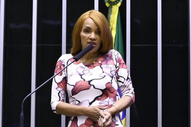 Nữ nghị sĩ Brazil bị tước ghế vì nghi vấn giết chồng