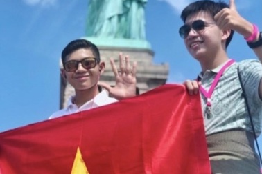 Vượt qua ngàn người, cậu học trò 15 tuổi giành suất đến Mỹ