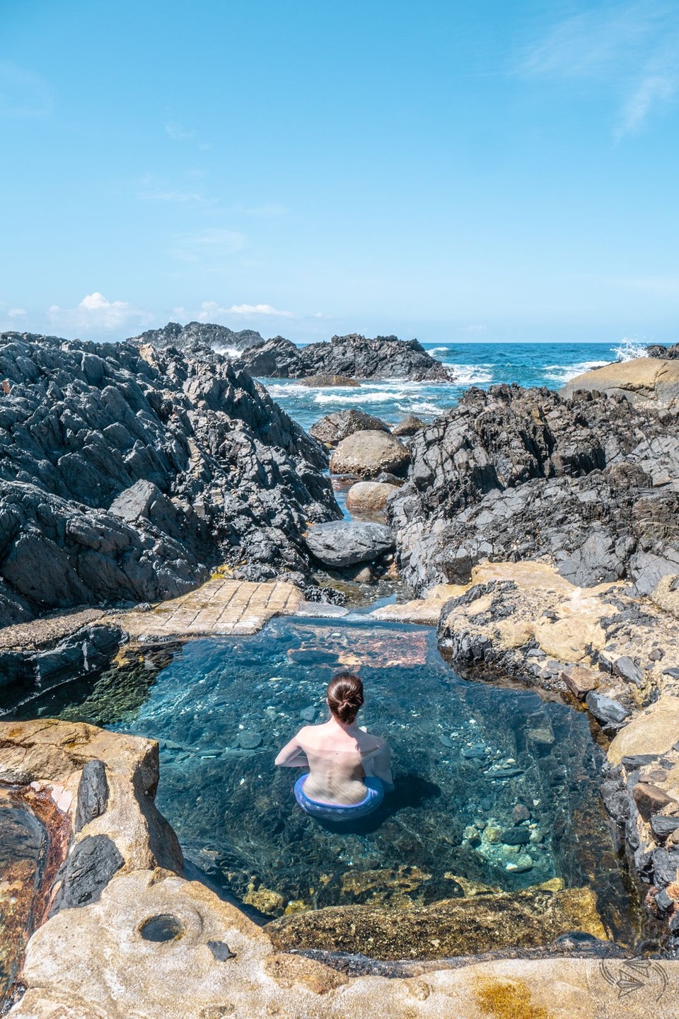 Tắm onsen ngắm hoàng hôn tại suối nước nóng trên biển siêu lãng mạn - 4 Tắm onsen ngắm hoàng hôn tại suối nước nóng trên biển siêu lãng mạn - 4