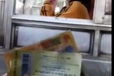 Tranh cãi việc xe đi đón hài cốt liệt sĩ vẫn phải đóng phí BOT