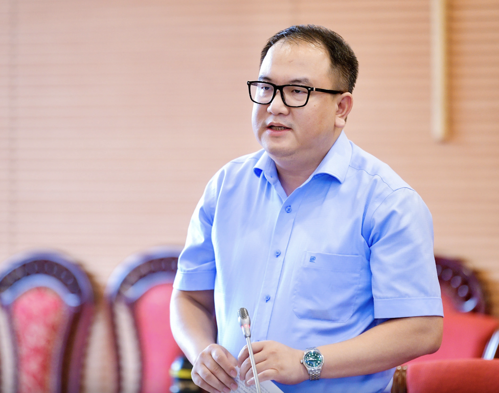 Bộ trưởng Y tế: “50% thuốc bán qua mạng có thể là giả” - 3 Bộ trưởng Y tế: “50% thuốc bán qua mạng có thể là giả” - 3