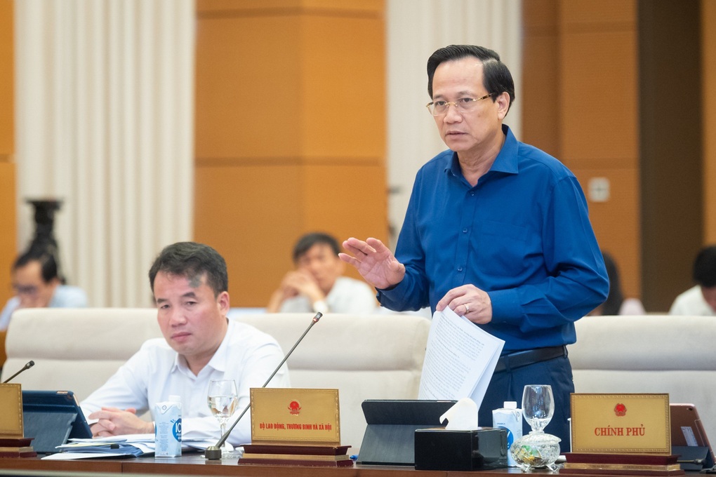 Chế tài xử lý việc trốn đóng BHXH: Sao để không lấy đá ghè chân mình? - 2 Chế tài xử lý việc trốn đóng BHXH: Sao để không lấy đá ghè chân mình? - 2