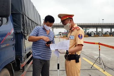 CSGT toàn quốc "truy" tài xế dùng ma túy, uống rượu bia, thích tốc độ