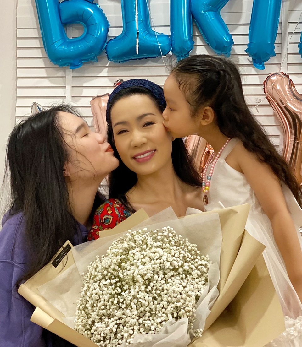 Hết tặng biệt thự, chồng đại gia lại làm điều đặc biệt cho NSƯT Kim Chi - 4 Hết tặng biệt thự, chồng đại gia lại làm điều đặc biệt cho NSƯT Kim Chi - 4