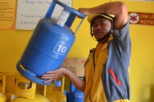 Giá gas giảm 40.000 đồng/bình từ hôm nay 