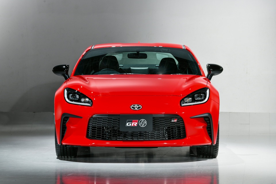 Toyota GR 86 và Subaru BRZ mới ra mắt, vẫn là anh em song sinh - 2 Toyota GR 86 và Subaru BRZ mới ra mắt, vẫn là anh em song sinh - 2