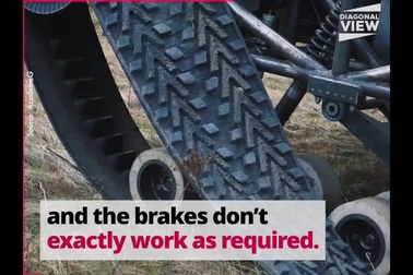 Phá Bentley làm xe tăng bánh xích - Khi nhà giàu chơi xe