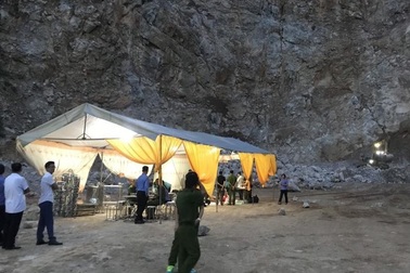 Sét đánh nổ mìn tại mỏ đá, 3 người chết và mất tích