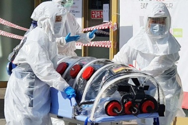 Chuyên gia Nga dự đoán thời điểm chấm dứt đại dịch