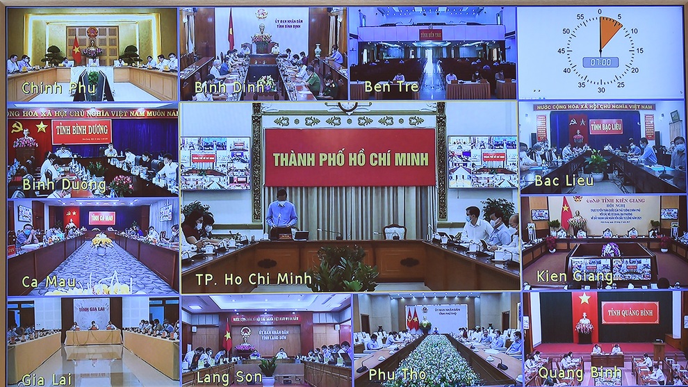 Thủ tướng thúc giải ngân 250.000 tỷ đồng, phê bình nơi đạt dưới 40% - 3 Thủ tướng thúc giải ngân 250.000 tỷ đồng, phê bình nơi đạt dưới 40% - 3