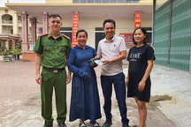 Anh đầu bếp trả gần 28 triệu đồng cho người đánh rơi