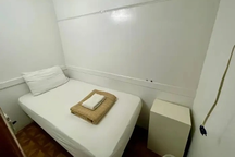 Khách sạn bị đánh giá tệ nhất giá 2 triệu đồng, khách bước vào "hết hồn"