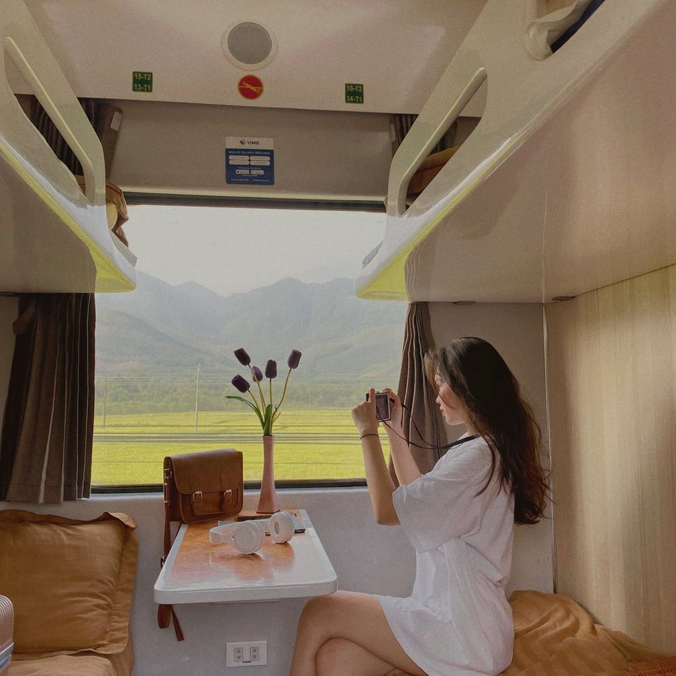 Vé máy bay 24 triệu đồng 6 người, khách Hà Nội đi bằng tàu hỏa rẻ gấp 3 lần - 2 Vé máy bay 24 triệu đồng 6 người, khách Hà Nội đi bằng tàu hỏa rẻ gấp 3 lần - 2