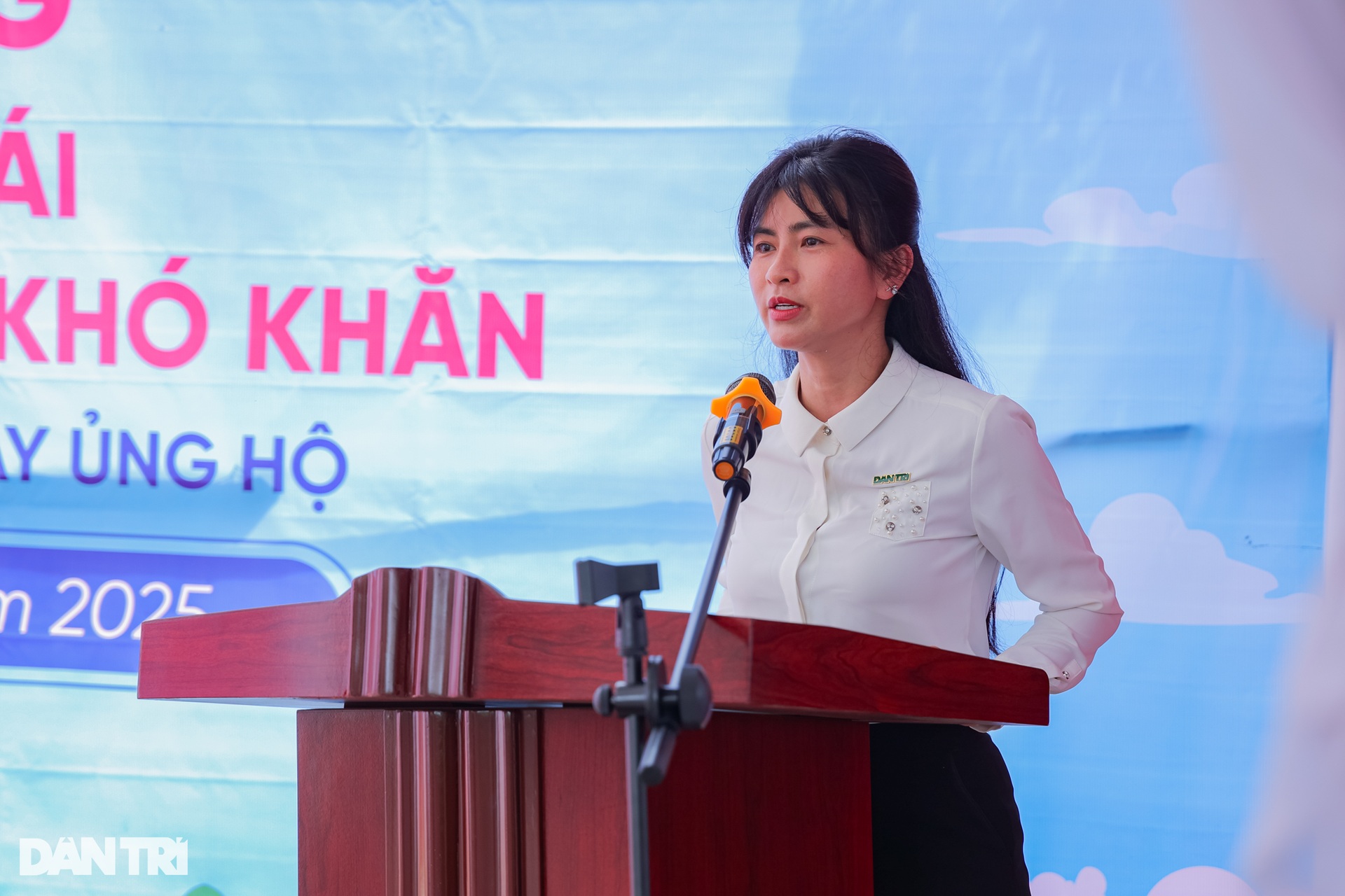5 hộ đặc biệt khó khăn ở Cao Bằng sẽ được sống trong những ngôi nhà Nhân ái - 2 5 hộ đặc biệt khó khăn ở Cao Bằng sẽ được sống trong những ngôi nhà Nhân ái - 2