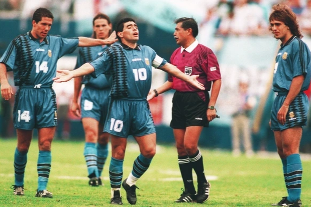 Lịch sử World Cup 1994: Bi kịch Maradona, Escobar và nỗi buồn Baggio - 1 Lịch sử World Cup 1994: Bi kịch Maradona, Escobar và nỗi buồn Baggio - 1