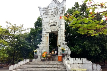 Tu bổ Nghĩa trang liệt sĩ Trường Sơn nhân kỷ niệm 70 năm Ngày Thương binh liệt sĩ