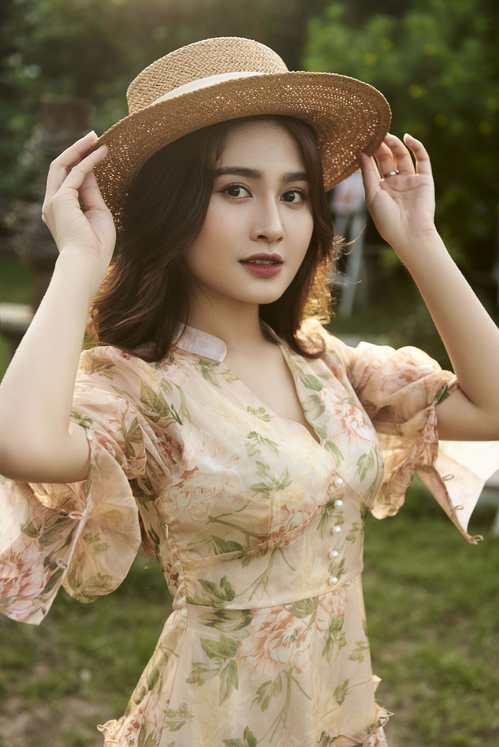 Nét đẹp ngọt ngào của nữ sinh trường Nghệ thuật khiến dân mạng tan chảy - 2 Nét đẹp ngọt ngào của nữ sinh trường Nghệ thuật khiến dân mạng tan chảy - 2