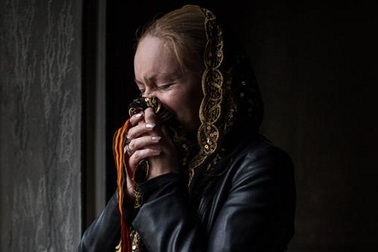 Nước mắt phụ nữ năm 2014