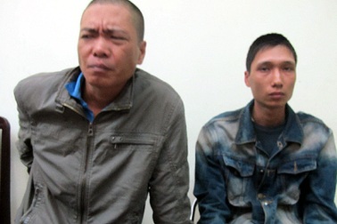 Cặp đôi chuyên bẻ trộm gương xế hộp hạng sang