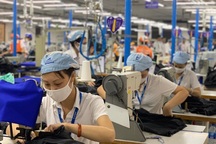 Thời gian nghỉ thai sản có được tính để xét nâng lương?