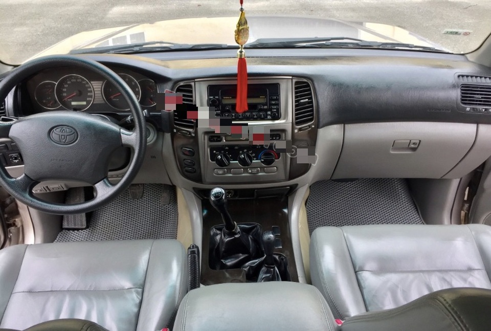 “Vua đường trường” Land Cruiser “giá không tưởng” dưới 300 triệu đón Tết - 5 “Vua đường trường” Land Cruiser “giá không tưởng” dưới 300 triệu đón Tết - 5