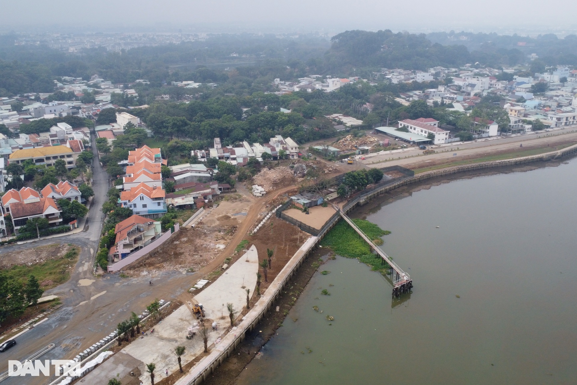 5km đường ven sông Đồng Nai làm hơn 3 năm chưa xong - 3 5km đường ven sông Đồng Nai làm hơn 3 năm chưa xong - 3