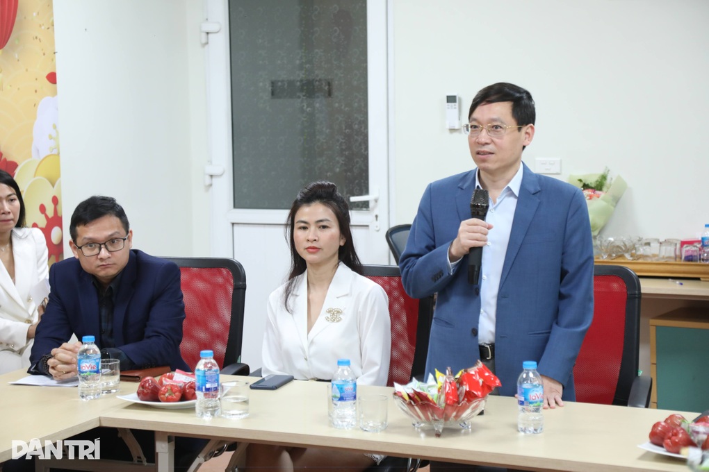 Trao giải cuộc thi ảnh Nét đẹp lao động Tết năm 2023 - 1