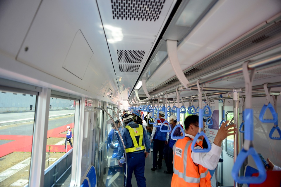 Thành phố HCM ra mắt tàu metro số 1 - 7 Thành phố HCM ra mắt tàu metro số 1 - 7