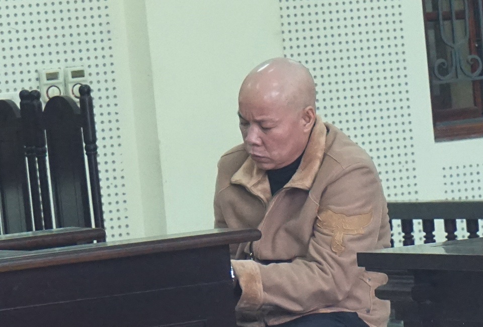 Người đàn ông thách thức pháp luật bằng ma túy và súng - 1 Người đàn ông thách thức pháp luật bằng ma túy và súng - 1