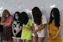 Nam thanh nữ tú thuê biệt thự mở tiệc ma túy