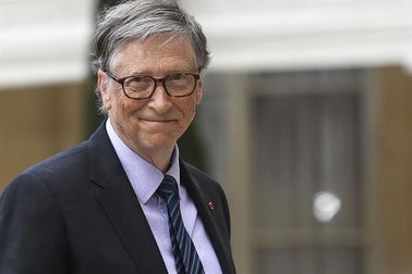 Bill Gates dự đoán chính xác về smartphone, Facebook… từ 25 năm trước