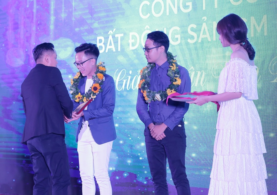 Thị trường việc làm đầu năm: Sale bất động sản - vô vàn đất diễn cho người mới - 4 Thị trường việc làm đầu năm: Sale bất động sản - vô vàn đất diễn cho người mới - 4