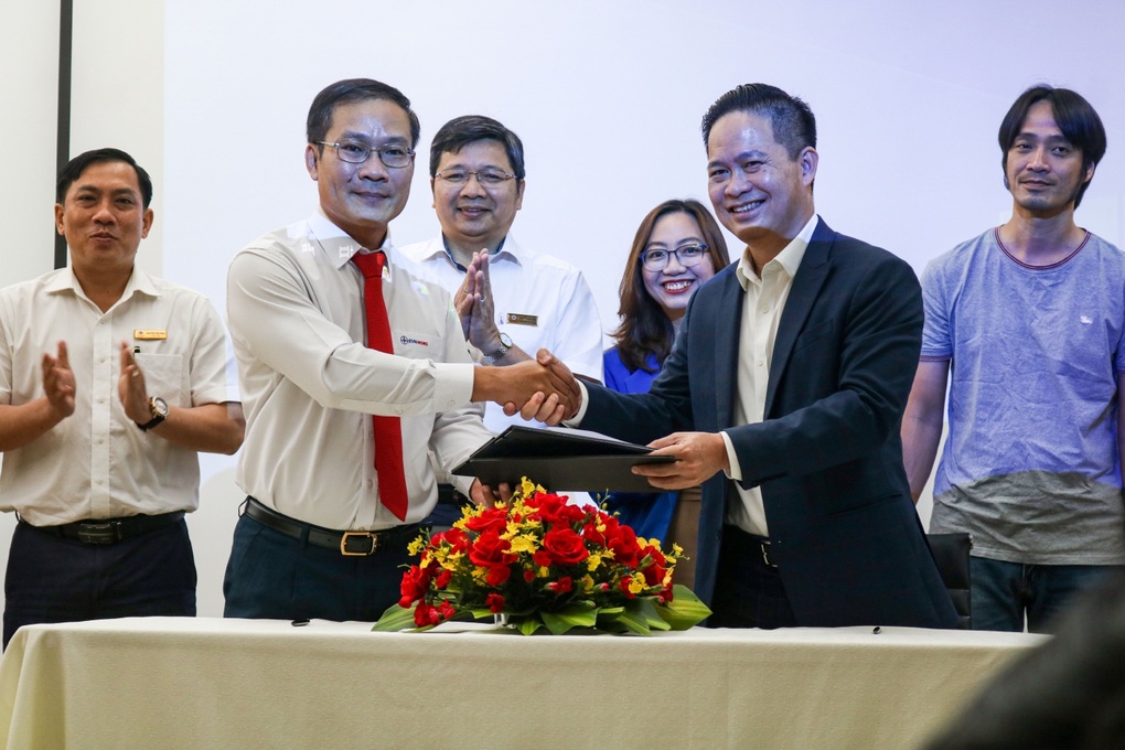 Điện lực TPHCM đẩy mạnh thanh toán tiền điện qua ví điện tử - 3 Điện lực TPHCM đẩy mạnh thanh toán tiền điện qua ví điện tử - 3