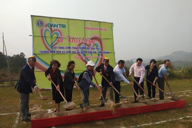 Khởi công công trình phòng học Dân trí thứ 18 do Nagoya Taiko Lions Club tài trợ