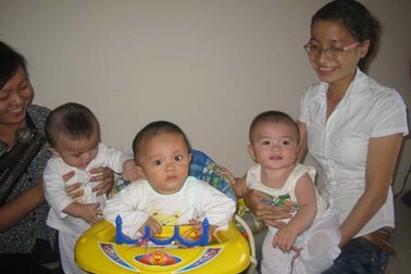 Vui Tết trung thu cùng các bé họ Nhân