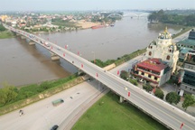 Những cây cầu vượt sông nối Ninh Bình - Nam Định sau 3 thập kỷ chia tách