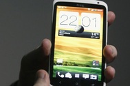 5 xu hướng smartphone "bủng nổ" tại MWC 2012