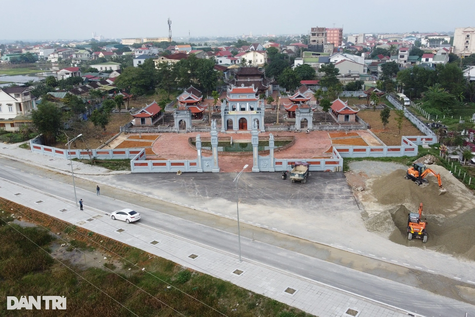 46 tỷ đồng 1km đường chưa nghiệm thu đã hỏng: Chưa xác định nguyên nhân - 3