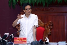 Đối phó Covid-19 theo chiến lược của một nước còn nghèo