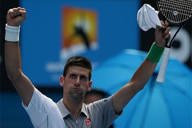 Djokovic, Serena dễ dàng vượt thử thách thứ hai