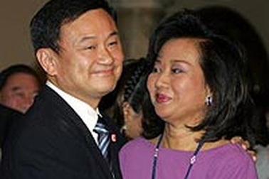 Cựu Thủ tướng Thái Lan Thaksin xin tị nạn chính trị?