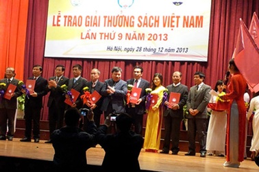 Gần 100 ấn phẩm đạt giải thưởng sách Việt Nam 2013