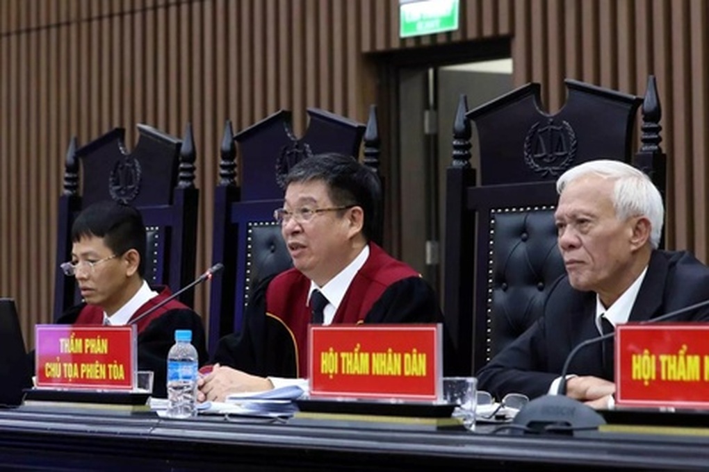 Toàn cảnh phiên xử vụ AIC: Nỗi hổ thẹn muộn màng - 6 Toàn cảnh phiên xử vụ AIC: Nỗi hổ thẹn muộn màng - 6