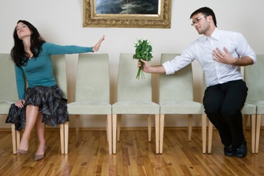 Làm sao để từ chối “tình ý” của sếp?