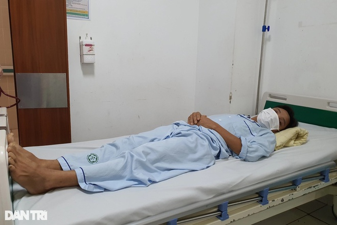 Ông bố 2 con trở về từ cõi chết sau vài giờ báo Dân trí lên trang - 3 Ông bố 2 con trở về từ cõi chết sau vài giờ báo Dân trí lên trang - 3