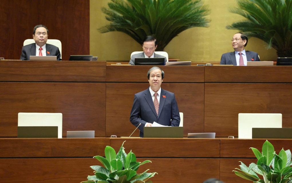 Minister of Education: Preschool teachers have the lowest salary, the highest pressure - 3 Bộ trưởng Giáo dục: Giáo viên mầm non lương thấp nhất, áp lực cao nhất - 3