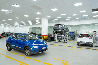 Vinfast VF e34 cập nhật phần mềm, có thể di chuyển lên 318 km/lần sạc